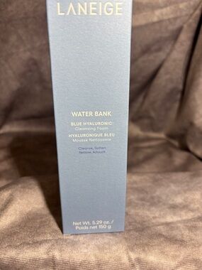 LANEIGE Water Bank Blue Hyaluronic Cleansing Foam - Soft Blue with Gold Accents